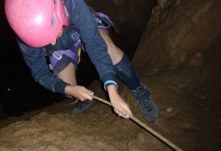  Trekking y espeleología
